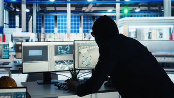 Aumentan los ciberataques a sistemas OT: ¿Cómo proteger la industria?